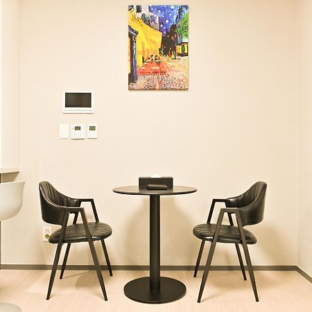Coopstay Yeosu Hotel Exterior foto